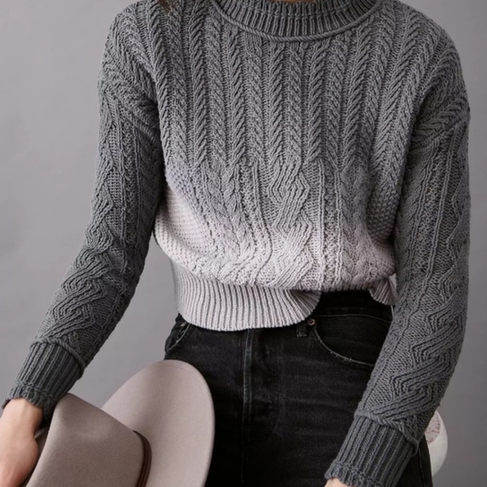 Anthropologie Gray and white ombré cable knit mockneck sweater